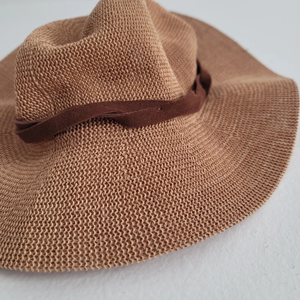 Wyeth Paper Straw Hat Floppy Neutral Sun‎ Summer Adult One Size